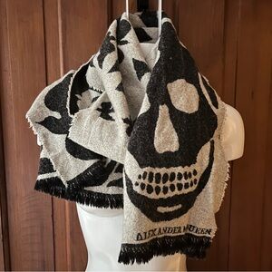 Alexander McQueen Skull & Bird Black and Gray Scarf